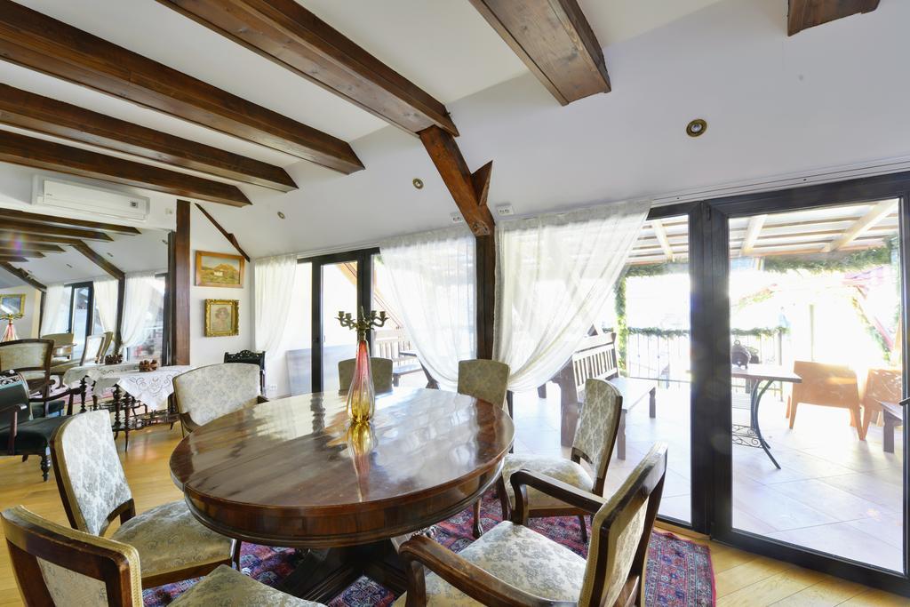 Kronhaus Brasov Ngoại thất bức ảnh