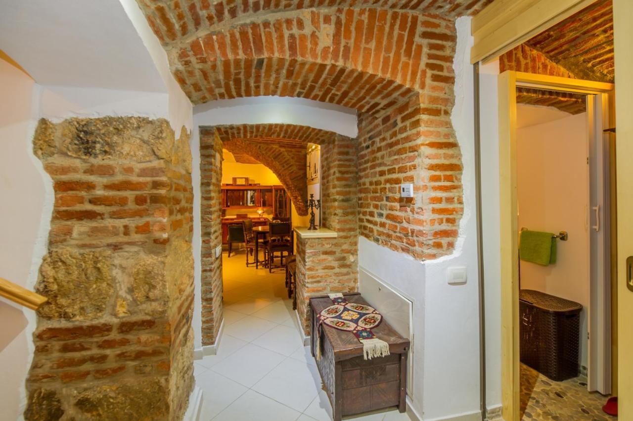 Kronhaus Brasov Ngoại thất bức ảnh