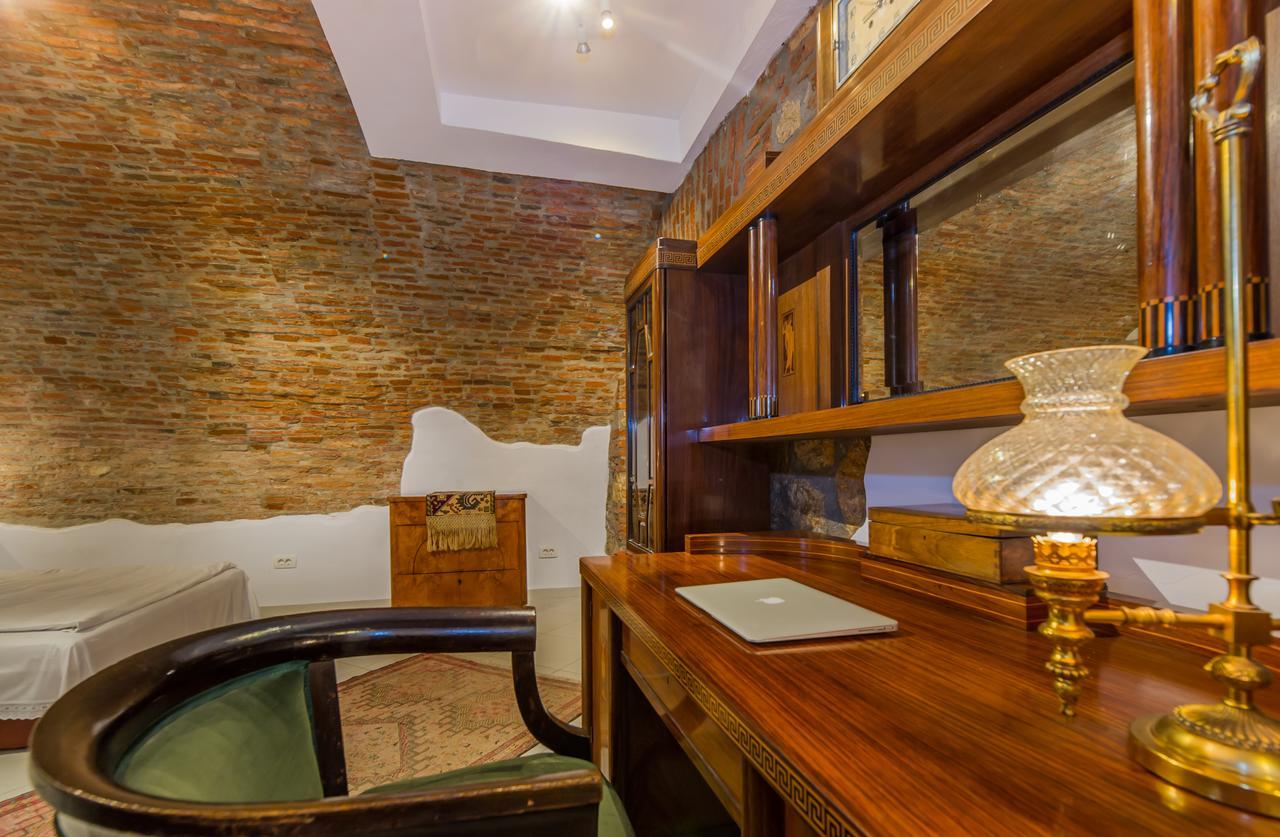 Kronhaus Brasov Ngoại thất bức ảnh