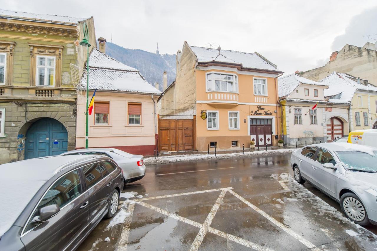 Kronhaus Brasov Ngoại thất bức ảnh
